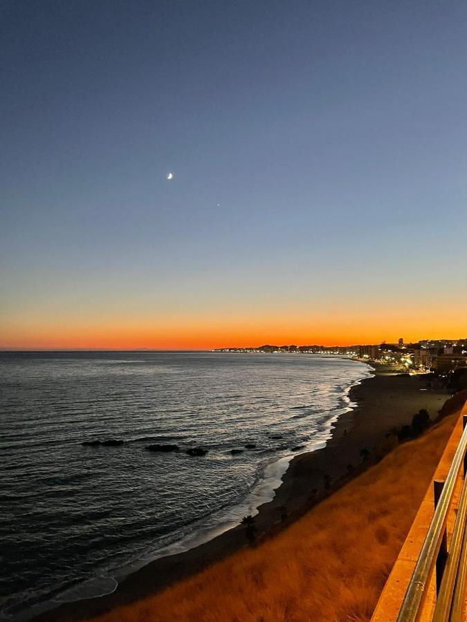 New City Penthouse Near Beach With Sunny Balcony Фуенхірола Екстер'єр фото