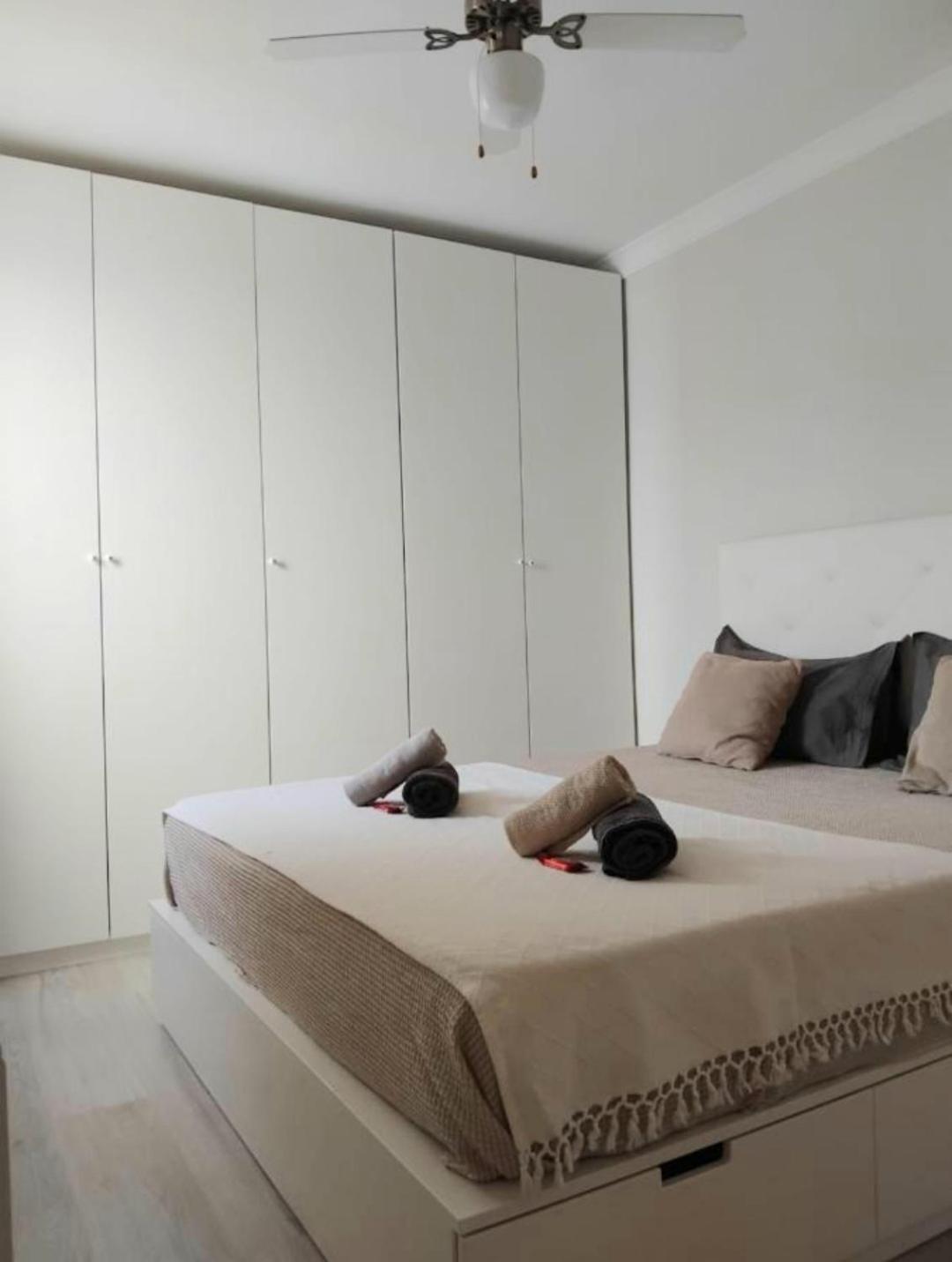 New City Penthouse Near Beach With Sunny Balcony Фуенхірола Екстер'єр фото