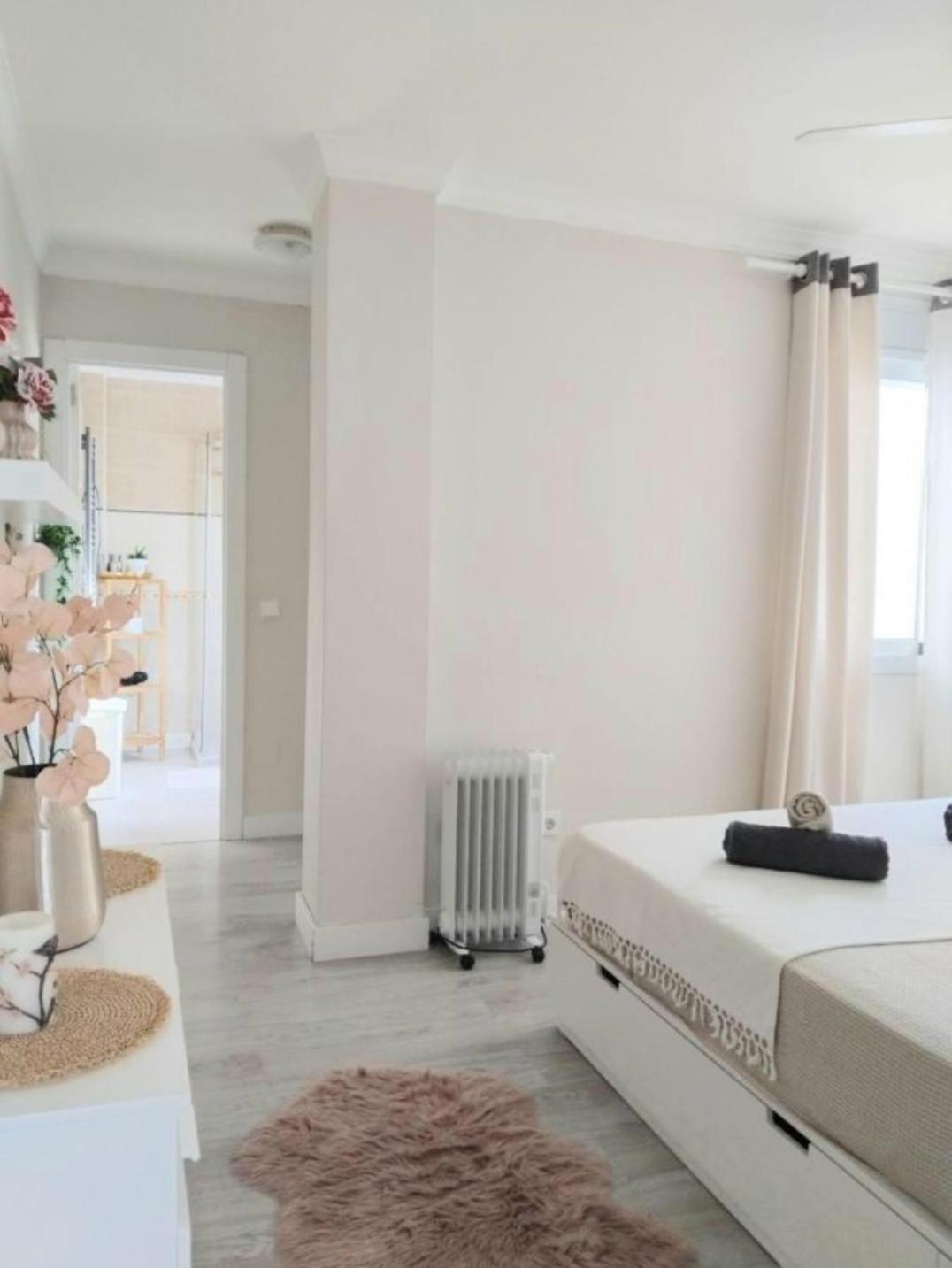 New City Penthouse Near Beach With Sunny Balcony Фуенхірола Екстер'єр фото